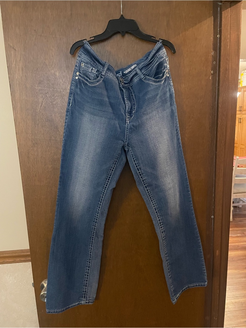 Wallflower Women's Wide-Leg Flare Jeans in Medium Blue